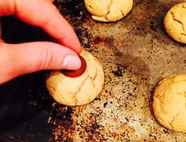 balls of dough 2 - Sour Cream PB Kiss Cookies